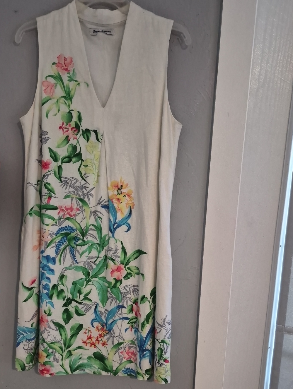 Tommy Bahama Two Palms Linen Floral Shift Dress in White & Multicolor